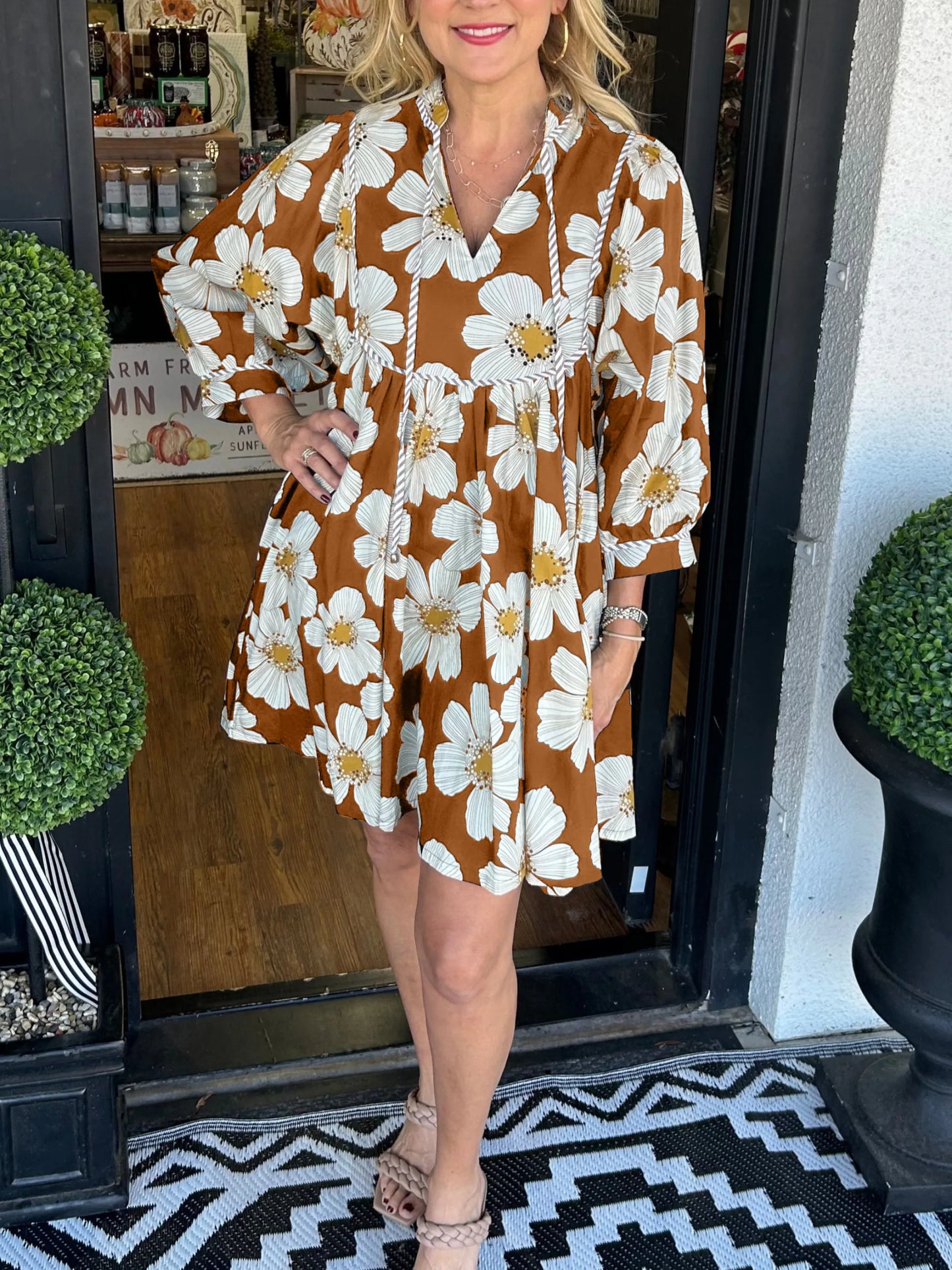 V-neck Puff Sleeve Floral Dress