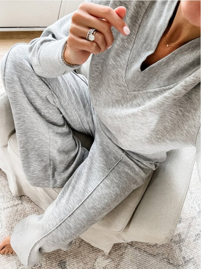 2024 New Women's Ultimate V-Neck Sweatshirt & Scuba Knit Trouser Pants Set